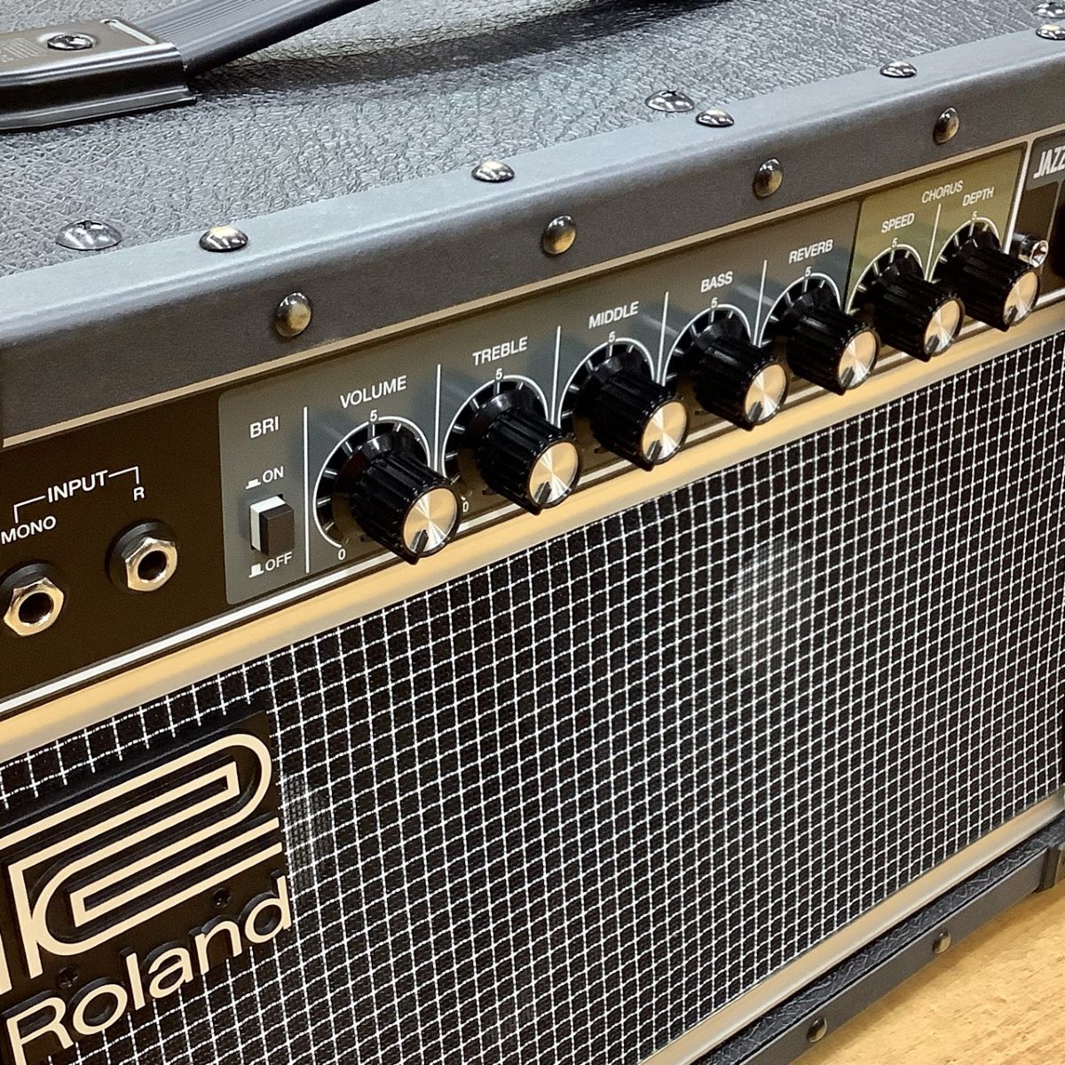 Roland JC-22（中古/送料無料）【楽器検索デジマート】