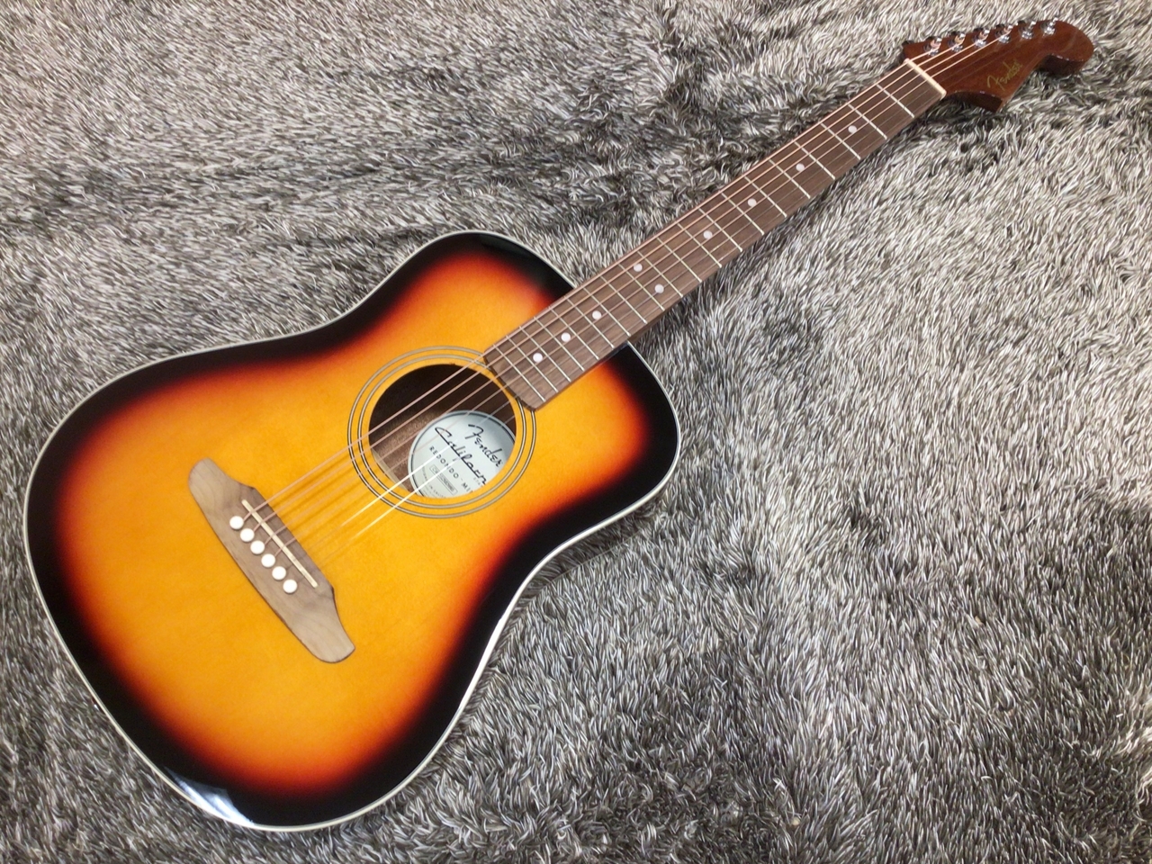 Fender Acoustics California Standard Redondo Mini, 3-Color