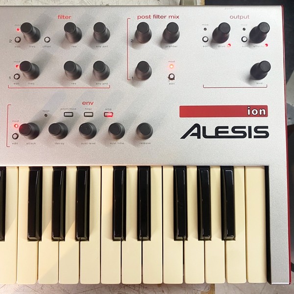 ALESIS Ion（中古）【楽器検索デジマート】