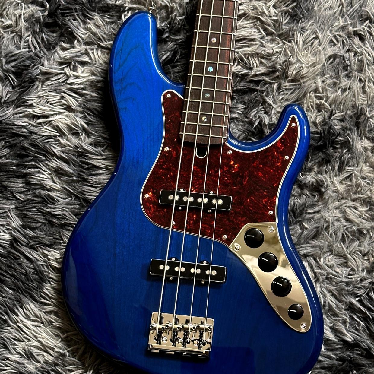 Fender Made in Japan Limited Active Modern Jazz Bass, Sapphire