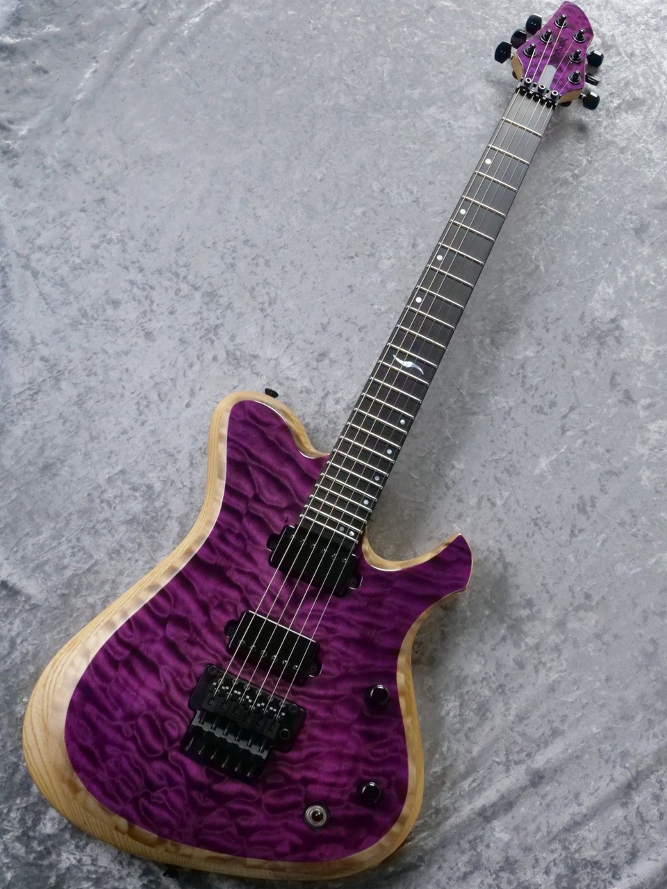 Hinnant Guitars Impulse 6 Quilted【極杢キルトトップ】（新品