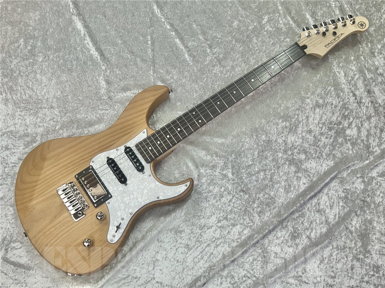 YAMAHA PACIFICA612VⅡX YNS Amazon.com: Yamaha Pacifica PAC612VIIX Electric Guitar