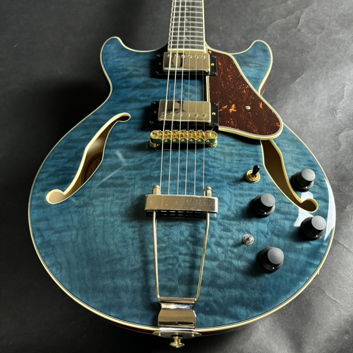 Ibanez AMH90QM TBL フルアコギター（新品/送料無料）【楽器検索