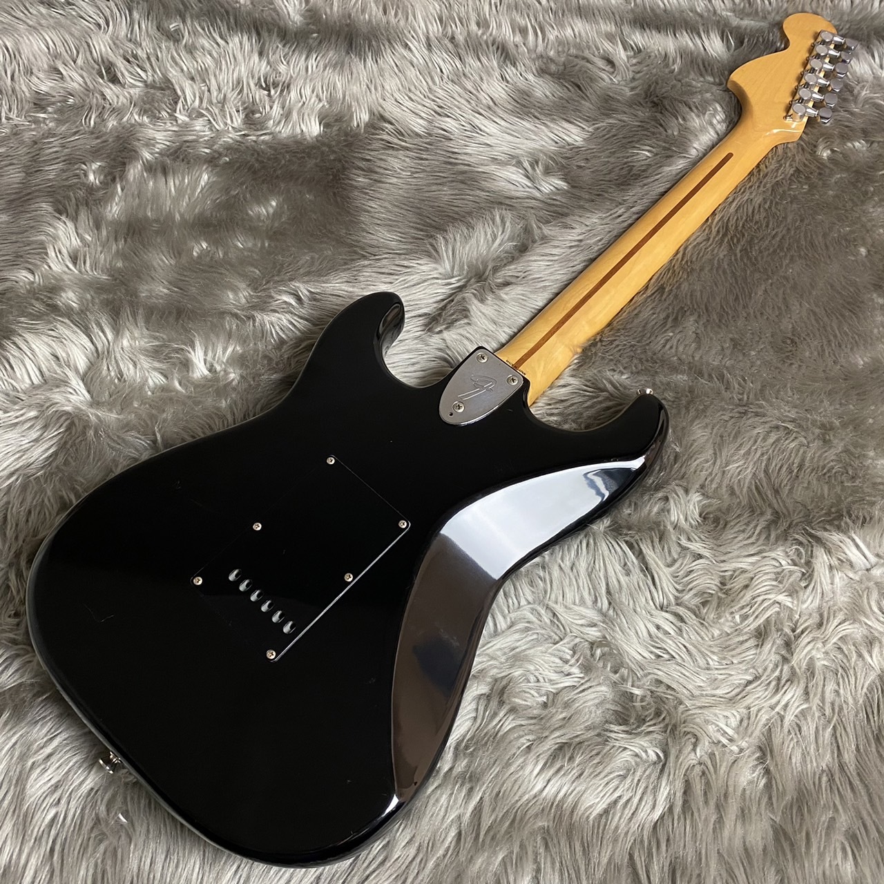 Fender Japan ST72-55 -BLK 【Eシリアル】【現物画像】（中古/送料無料）【楽器検索デジマート】