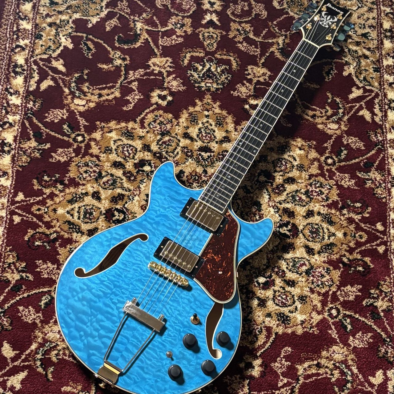 Ibanez AMH90QM TBL フルアコギター【現物写真／重量2.64kg】（新品
