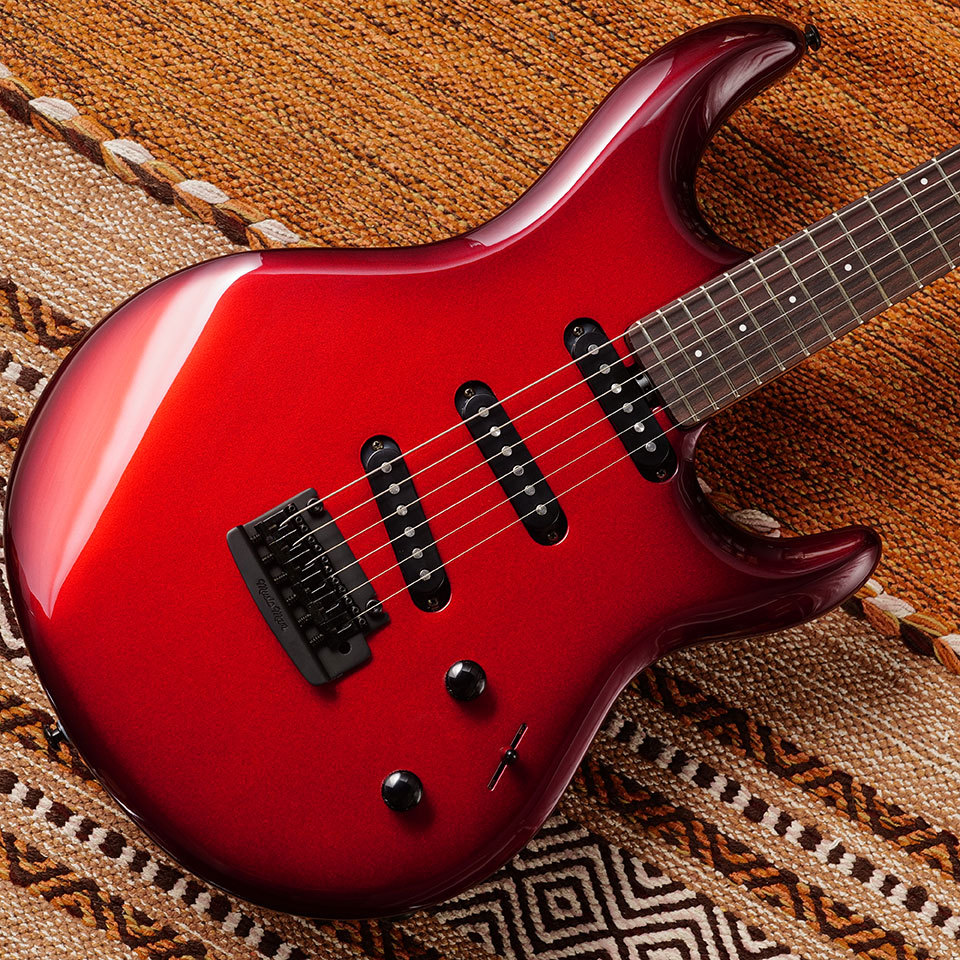 MUSIC MAN Luke 4 SSS (Scoville Red)（新品）【楽器検索デジマート】