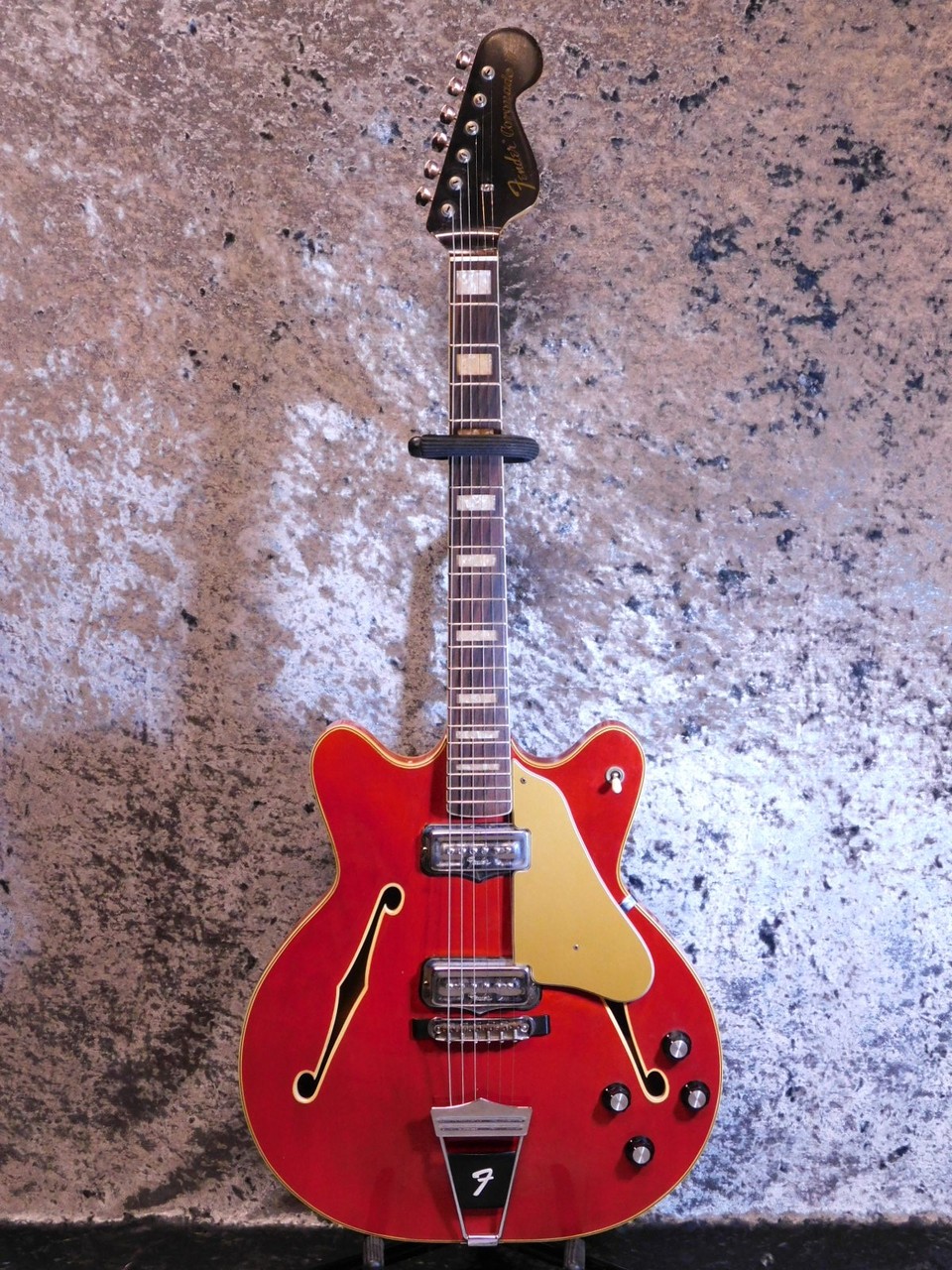 Fender Coronado Ⅱ'67（ビンテージ）【楽器検索デジマート】