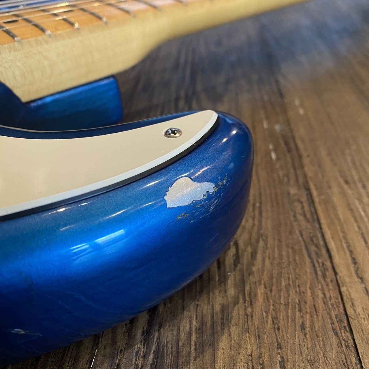 Founder Stratocaster Electric Custom Electric Guitar（中古/送料