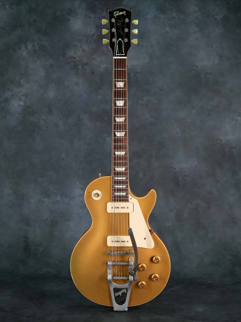 Gibson Custom Shop 1956 Les Paul Standard Gold Top Reissue Bigsby