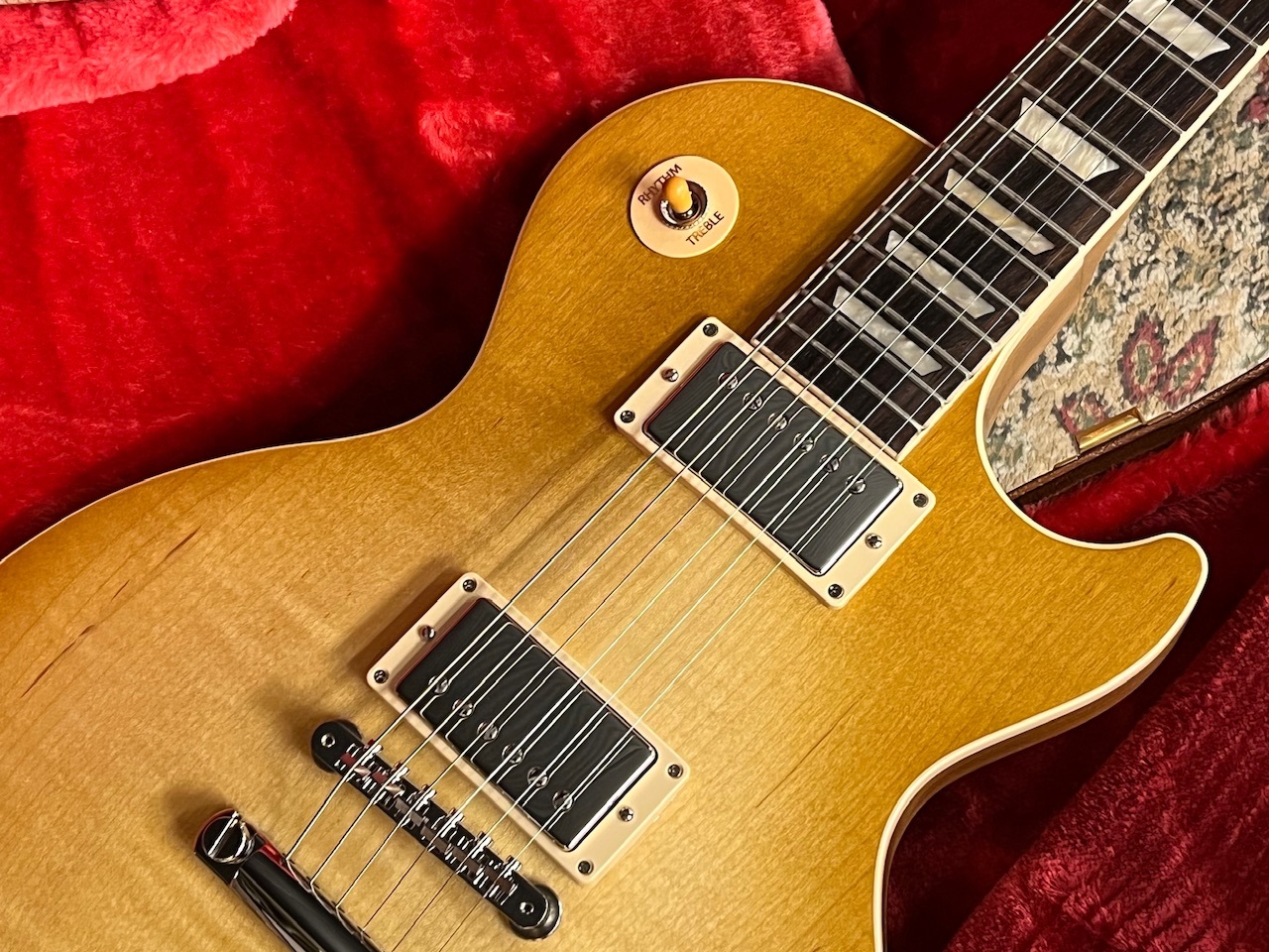 Gibson 【軽量個体】 Les Paul Standard 50s Faded Vintage Honey