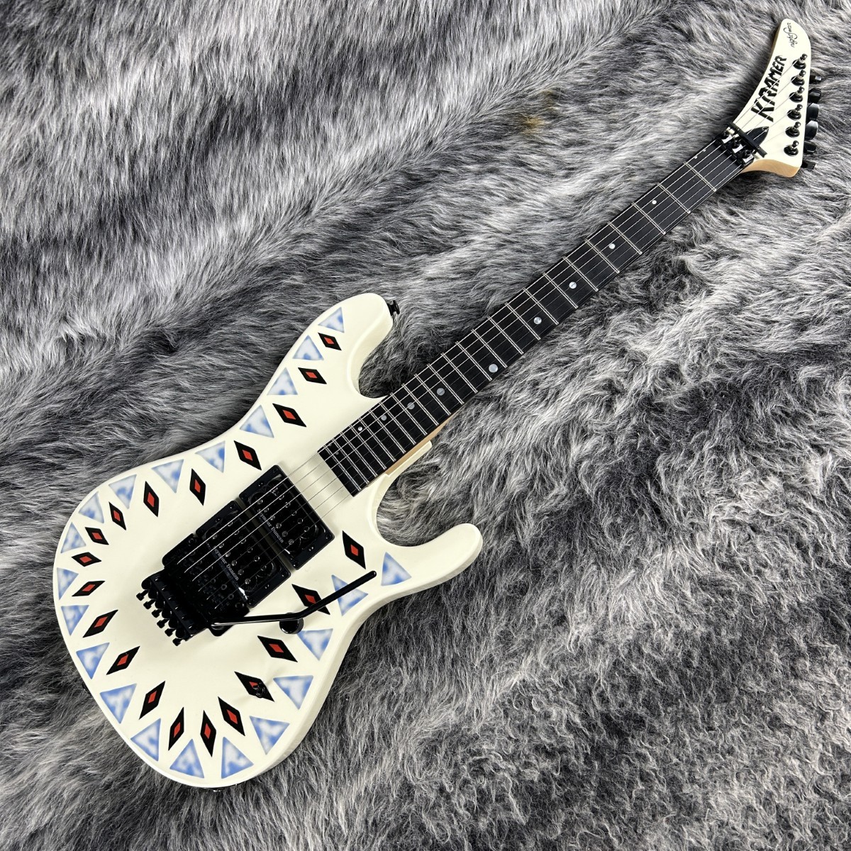 KRAMER NightSwan Vintage White with Aztec Graphic（新品/送料無料
