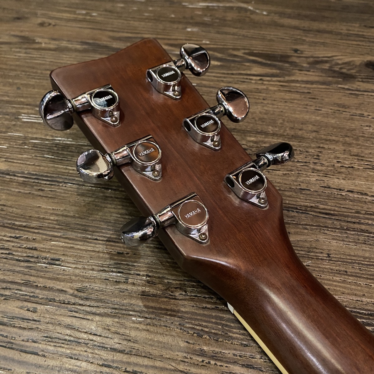 YAMAHA FG-421 アコースティックギター ヤマハ ほぼ未使用 Yamaha FG-421 Acoustic Guitar アコースティックギター ヤマハ