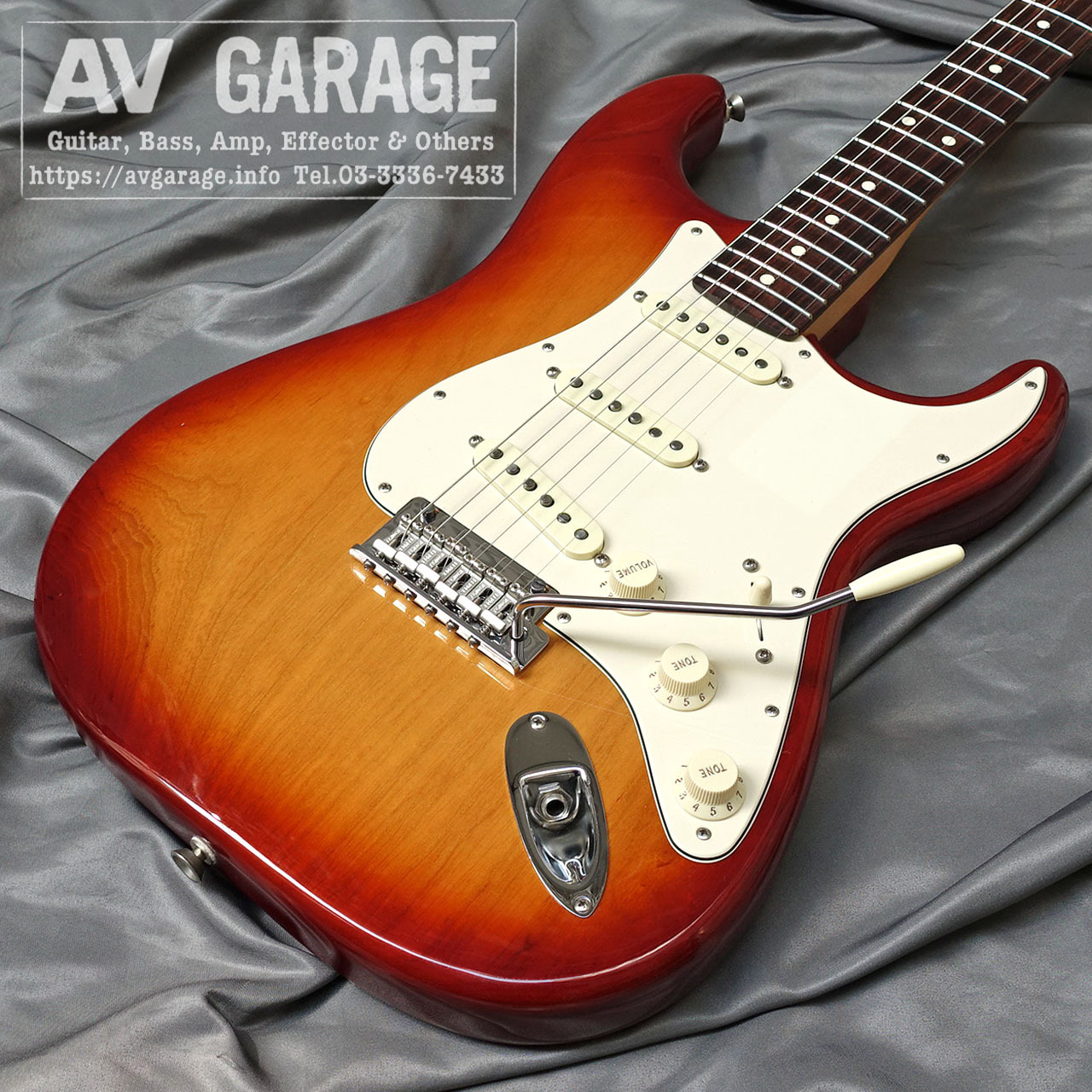 Fender USA American Professional Stratocaster 2017年製（中古