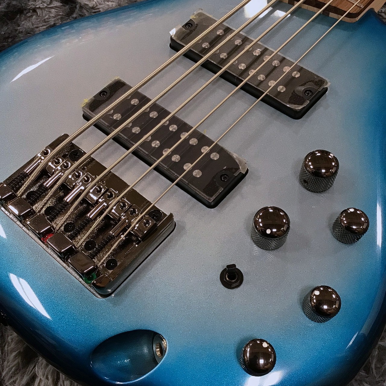 Ibanez SR305E-DOT (Deep Ocean Metallic) 【2025年NEWカラー!】【5弦
