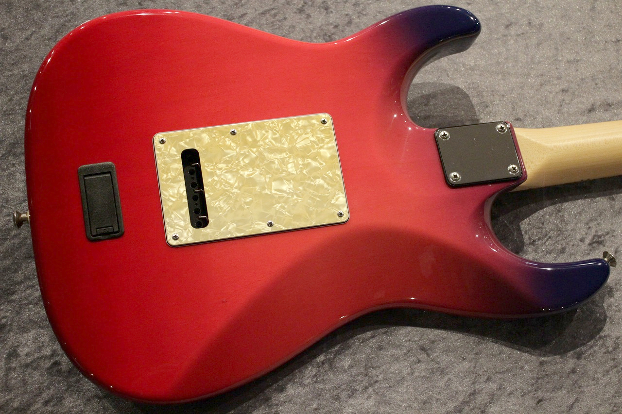 James Tyler USA Studio Elite Quilted Maple Top/Mamuyo Back