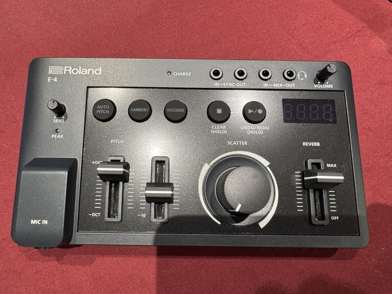 Roland Roland AIRA Compact E-4 VOICE TWEAKER ローランド（中古/送料