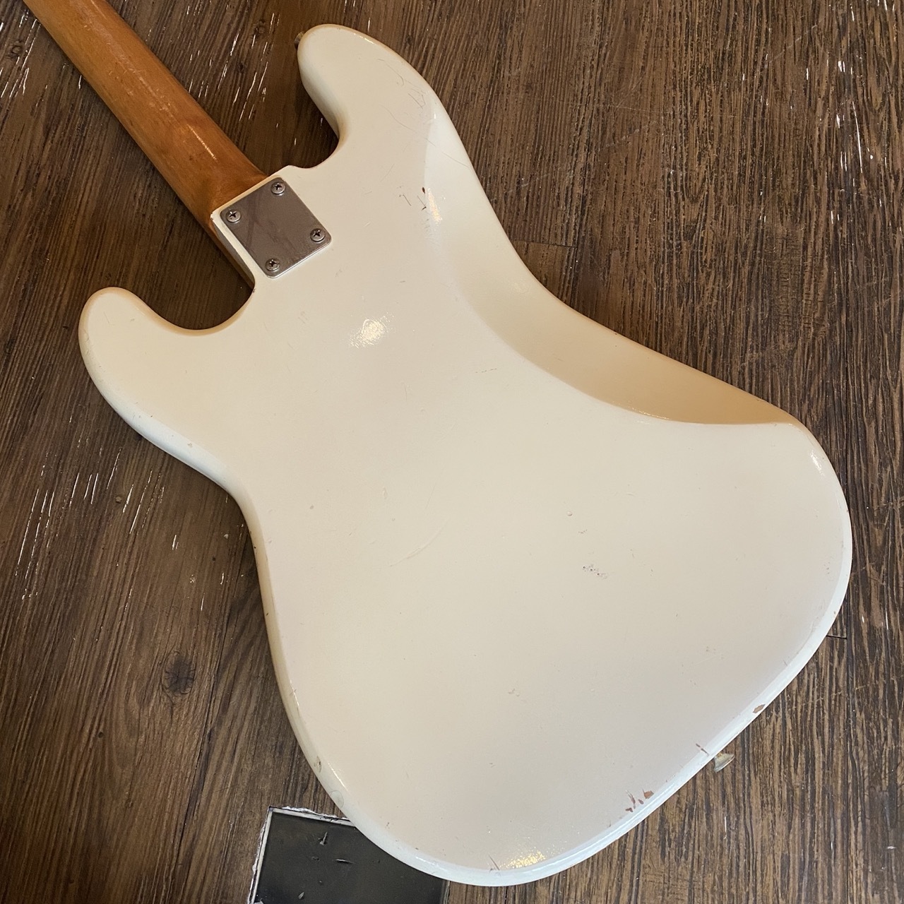 HOLLY Splendor Series Electric Bass Guitar（中古/送料無料）【楽器