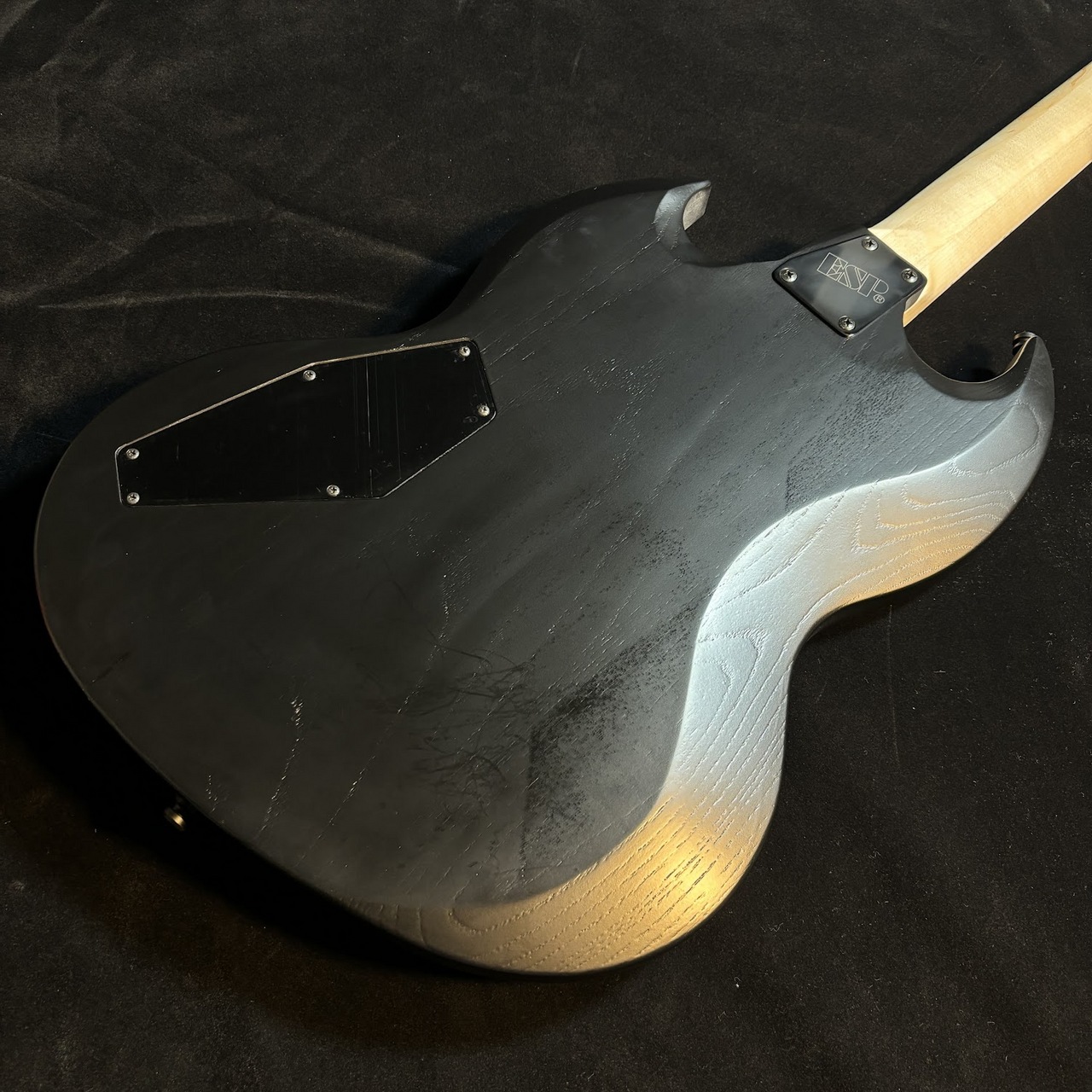 【中古美品】EDWARDS E-VIPER-1H EDWARDS 【中古/迅速発送】E-VIPER-1H〈現物写真/3.80Kg