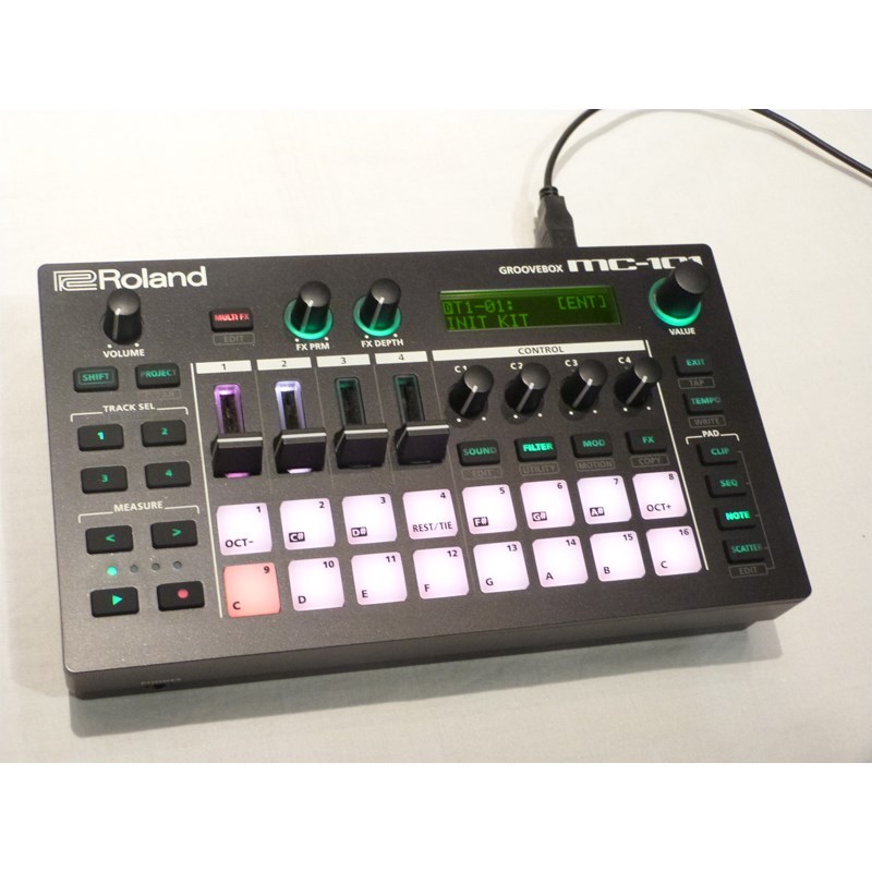 Roland MC-101(美品中古)（中古/送料無料）【楽器検索デジマート】