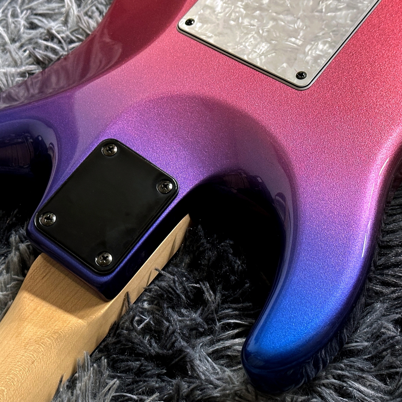 James Tyler Japan Studio Elite Locking Bridge Metallic Jimburst