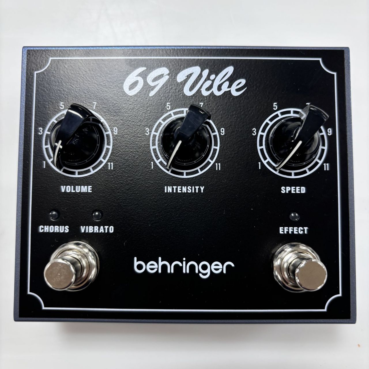 BEHRINGER 69 VIBE Vibeペダル（新品/送料無料）【楽器検索デジマート】