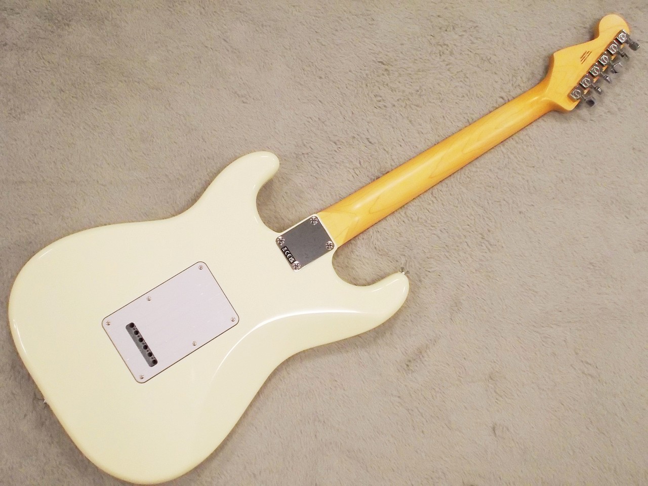 Fender Standard Stratocaster MN WPG Olympic White（新品）【楽器