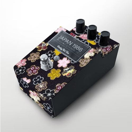 TOKYO SOUND 「VINTAGE TREMOLO」10/14まで TOKYO SOUND 「VINTAGE TREMOLO」10/14まで