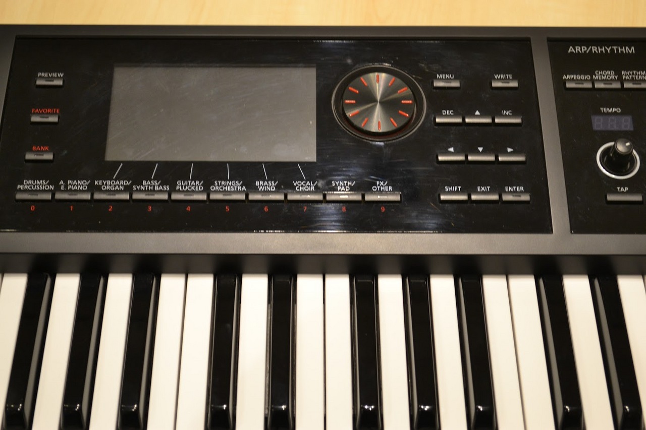 Roland FA-07 76鍵盤FA07（新品/送料無料）【楽器検索デジマート】