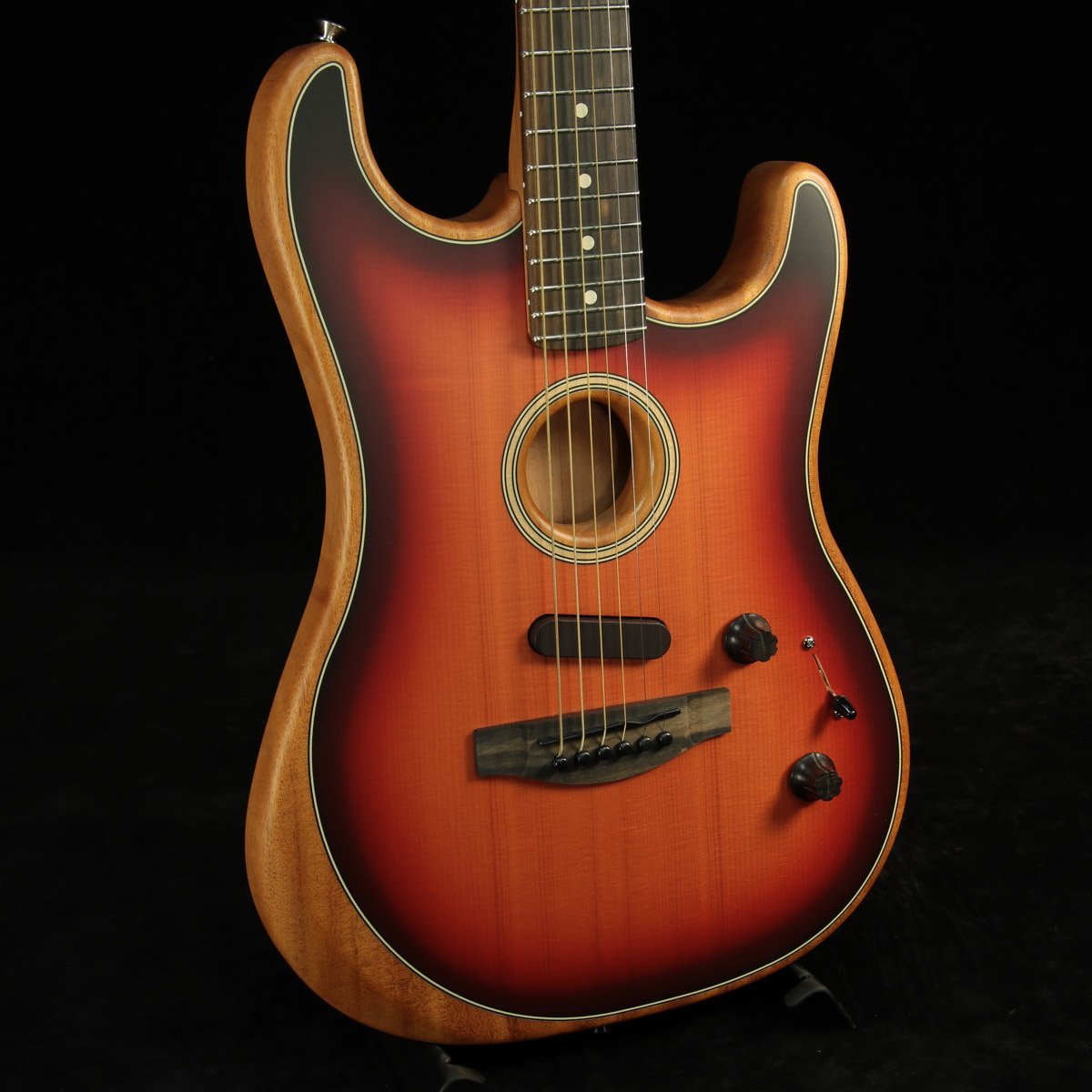 Fender American Acoustasonic Stratocaster 3-Color Sunburst《特典