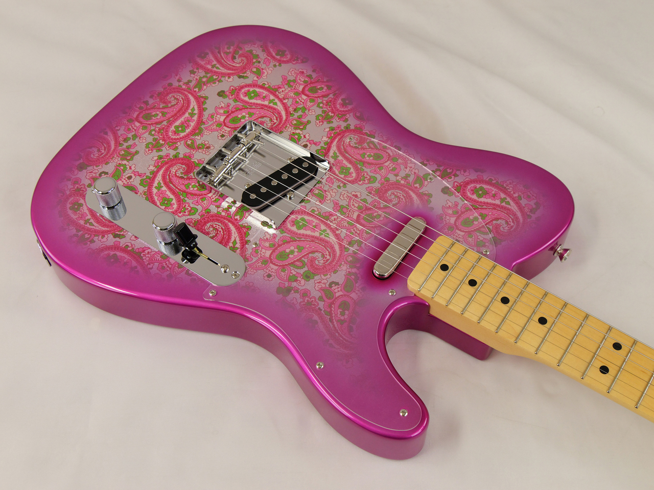 Fender Made in Japan Limited Telecaster (Pink Paisley)（新品/送料