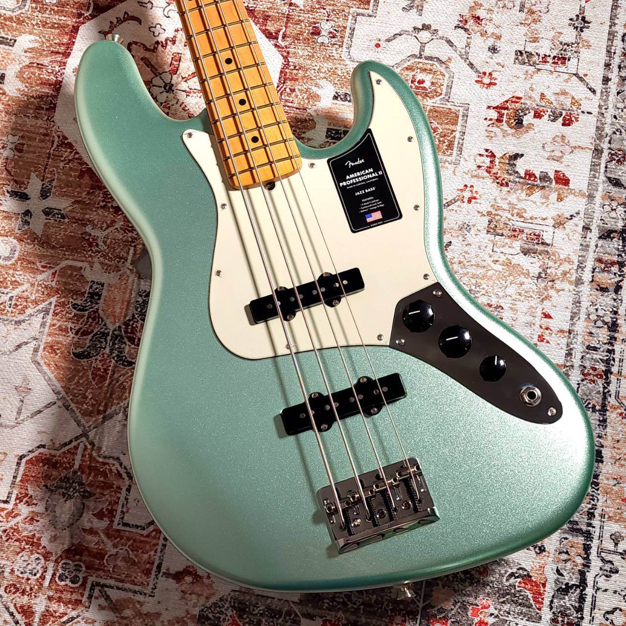 Fender AMERICAN PROFESSIONAL II JAZZ BASS -Mystic Surf Green