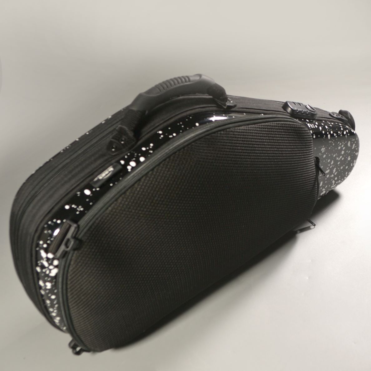 bags EFAS F-BLK ハードケース/アルトサックス用（B級特価/送料