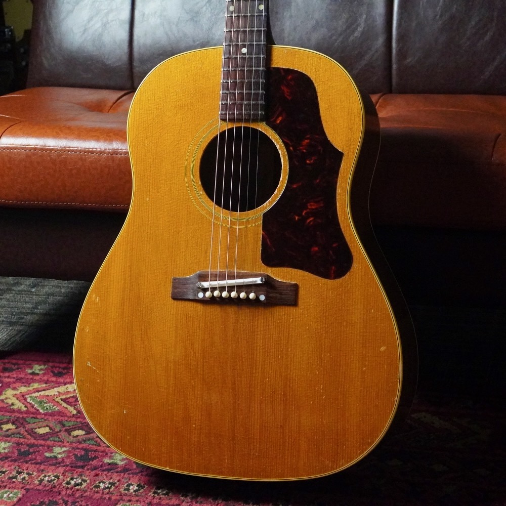 Gibson J-50 1963 w/60s Black Hard Case（ビンテージ）【楽器