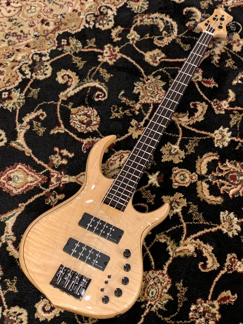 Sire M7 Ash 4st 2nd Generation -NT-【4.08kg】（B級特価）【楽器検索