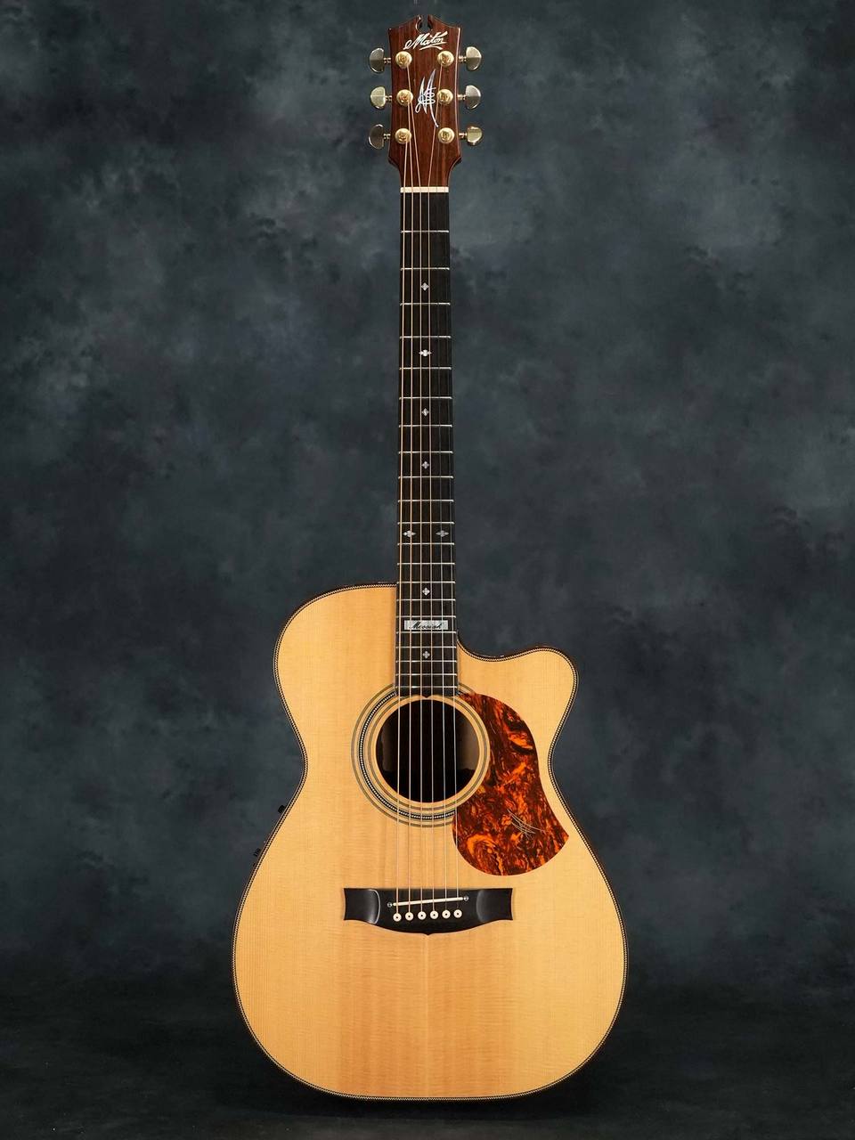 【美品】MATON EM100C Messiah Maton EM100C Messiah – United States