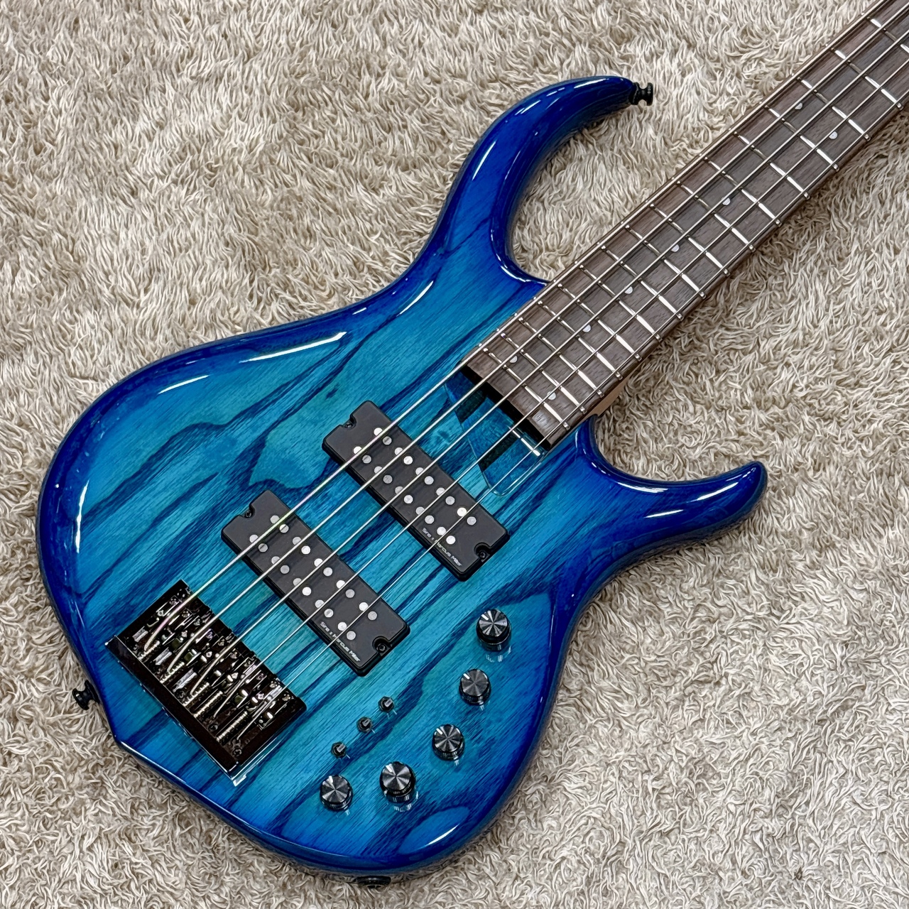 Sire Marcus Miller M5 Ash 5st / TBL (Transparent Blue)【5弦