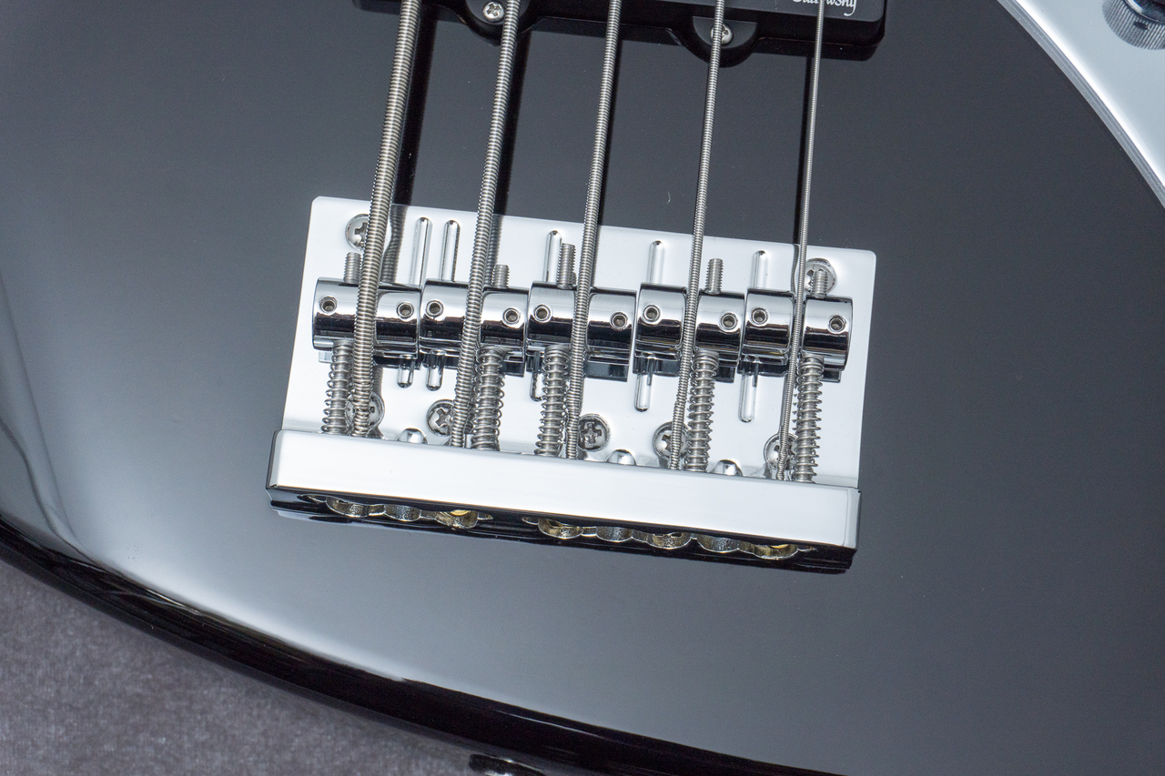 ベース Sadowsky MX22 WL5J BLK/R Sadowsky MX22 WL5 Morado Fingerboard / BLK | ワタナベ楽器店 大阪店