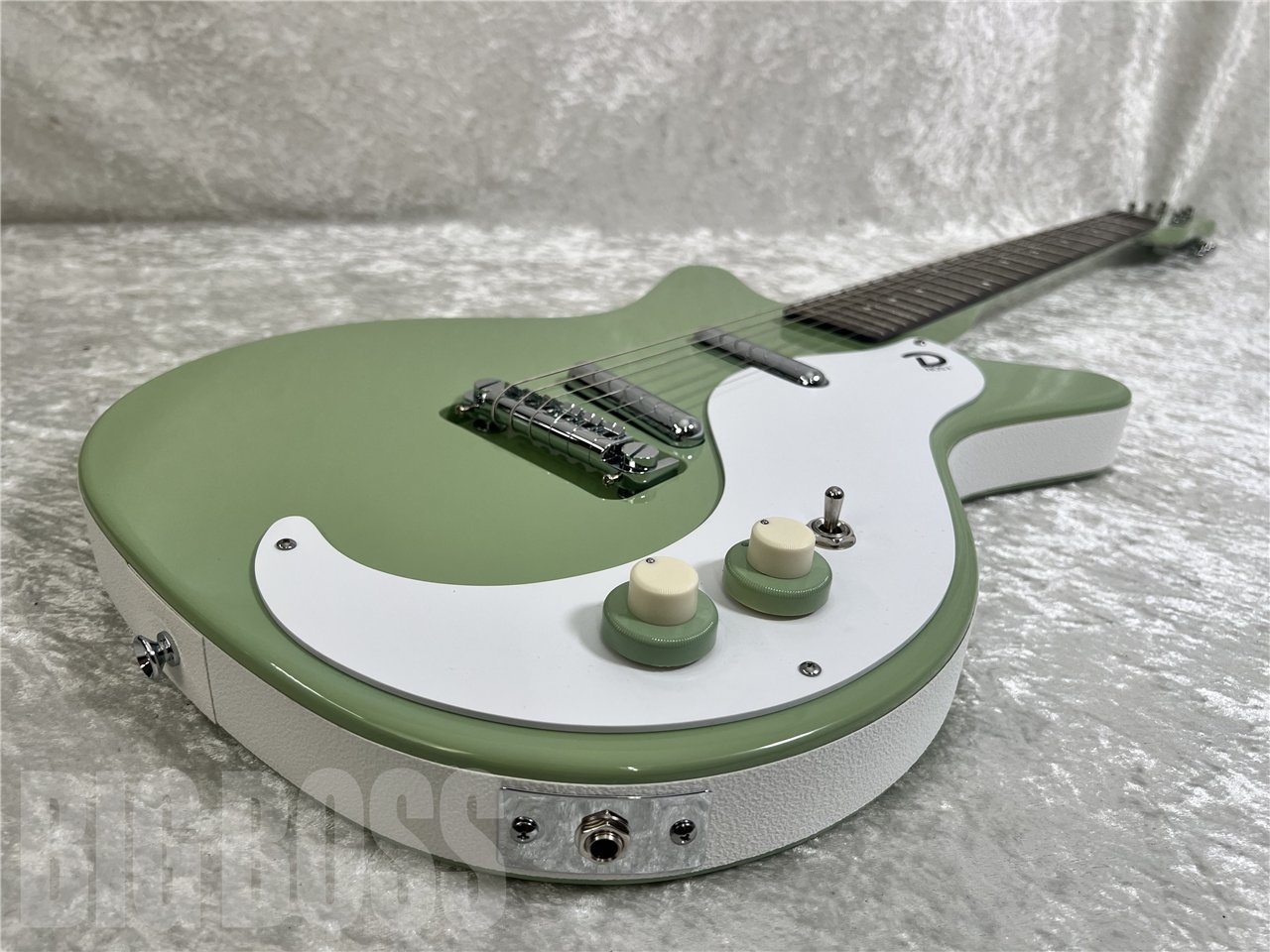 Danelectro エレキギター ミントグリーン Amazon | Danelectro エレキギター 59M N.O.S.+ シーフォーム