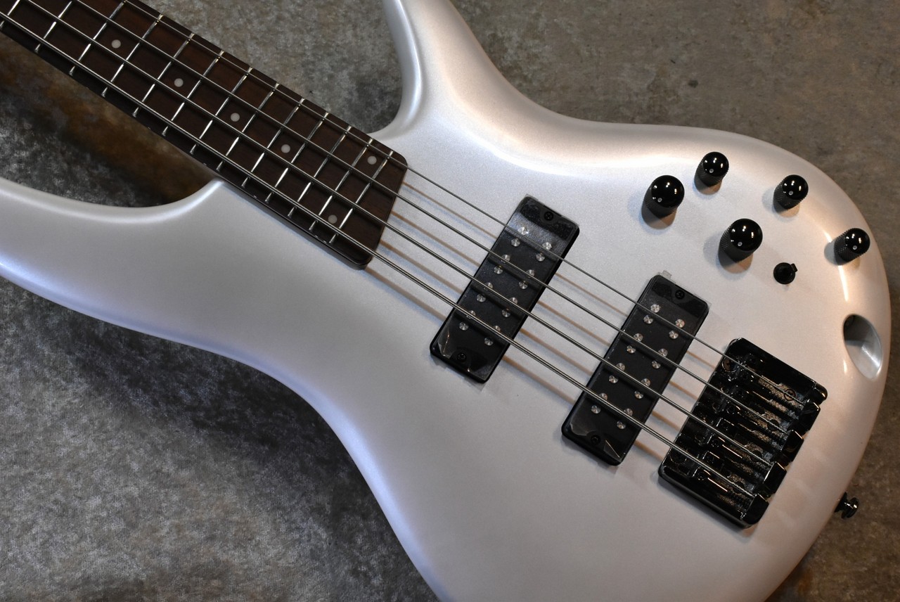 IBANEZ SR300 エレキベース ホワイト 白 ジャンク 楽天市場】【送料無料】Ibanez / SR300【中古】【楽器/ｴﾚｷﾍﾞｰｽ