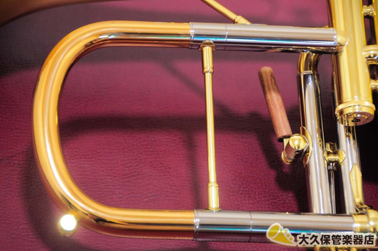 QUEENBRASS クイーン・ブラス Red Brass Satin Bell Lacquer