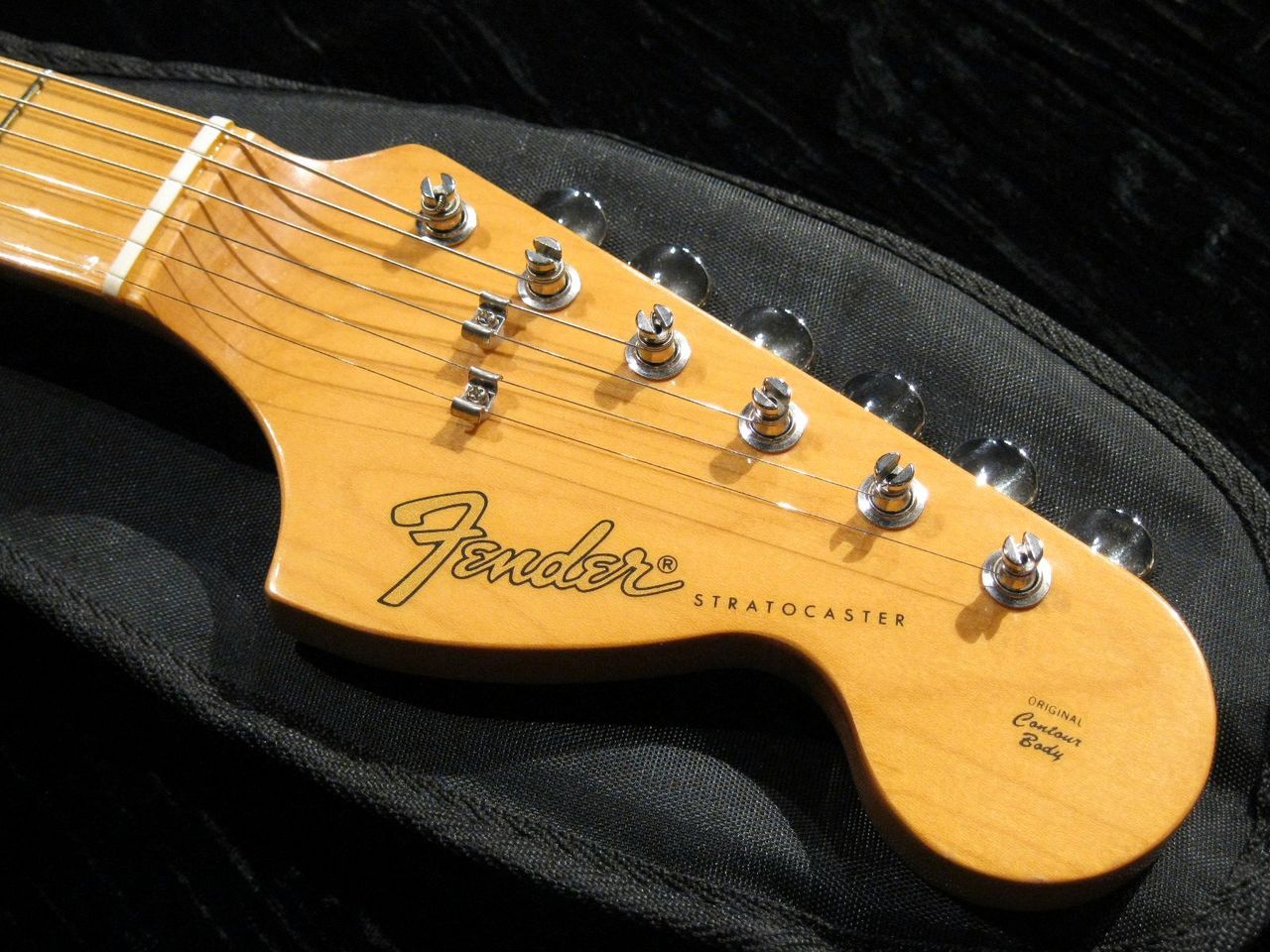 Fender Japan Collectors Series ST67-85 VWH（中古）【楽器検索