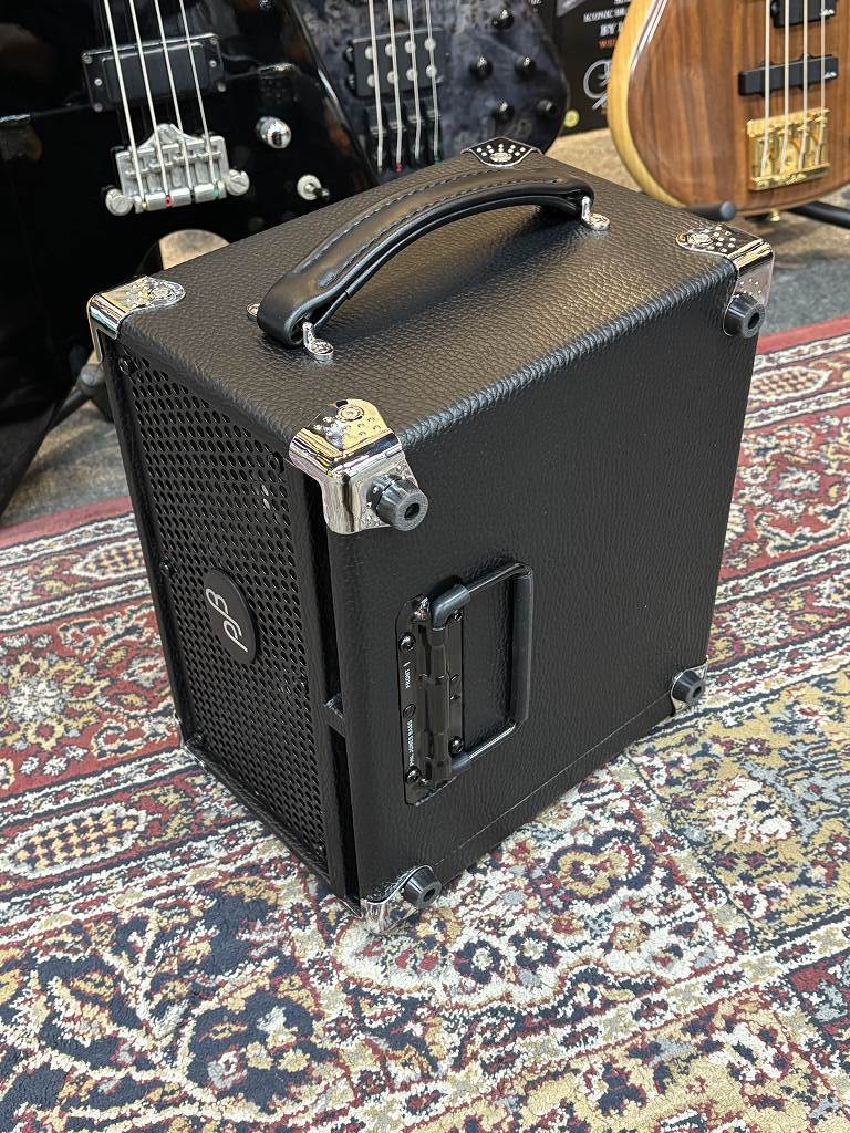 Phil Jones Bass Bass Cub Pro - Black -（新品）【楽器検索デジマート】