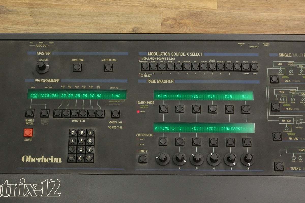 Oberheim Matrix-12 USA 【新宿店】（中古/送料無料）【楽器検索