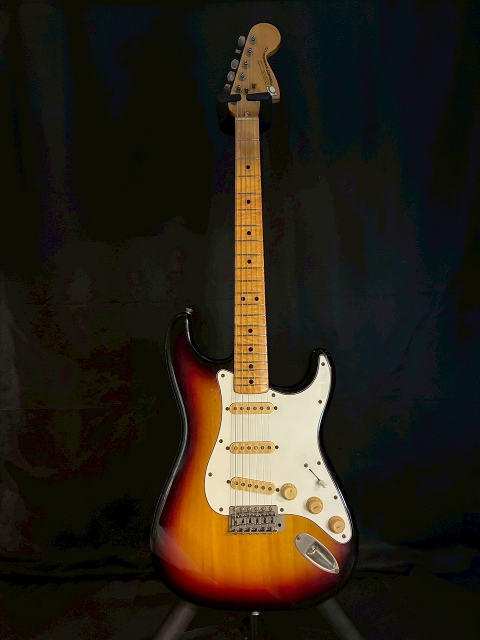 Fernandes フェルナンデス FST-50 石ロゴ メンテナンス済み Fernandes フェルナンデス FST-50 石ロゴ メンテナンス済み
