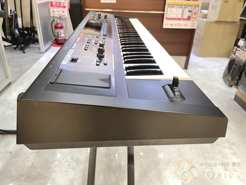 Roland JUNO-Di [TLN70]【梅田店在庫】（中古/送料無料）【楽器
