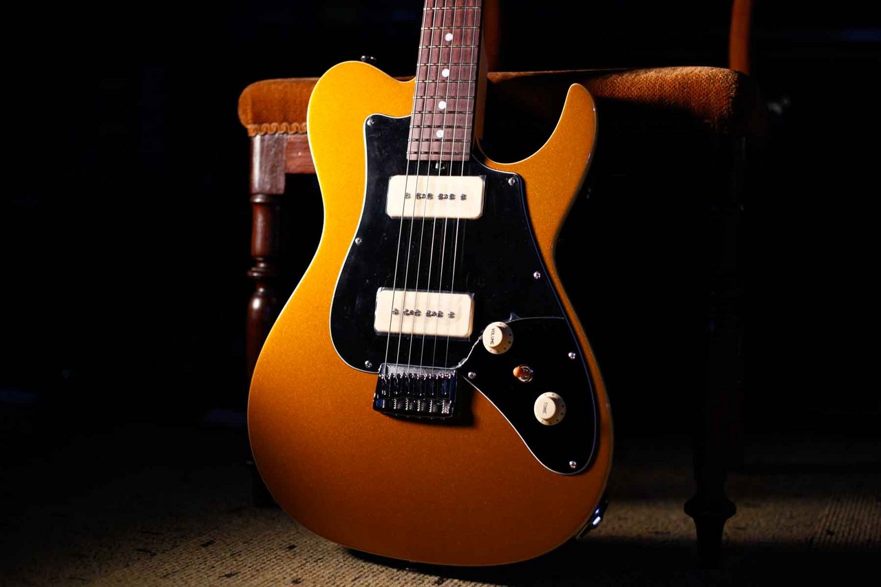 Crews Maniac Sound VEGAS V2. ｜ Goldtop（新品）【楽器検索