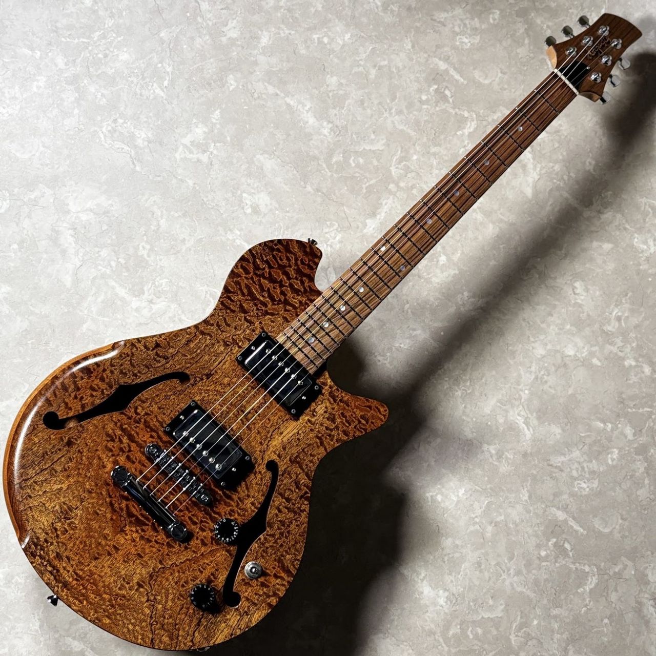dragonfly MAROON Custom Chamber Limted（B級特価/送料無料）【楽器