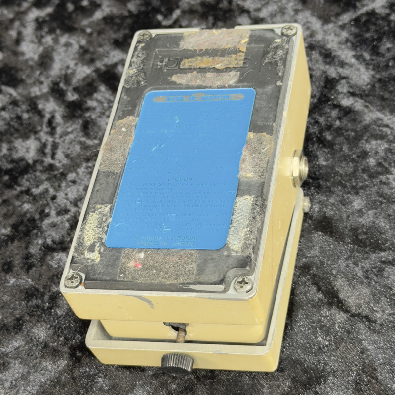 中古品 BOSS デジタルディレイ DD-2　ACアダプター付き 中古品 BOSS デジタルディレイ DD-2 ACアダプター付き