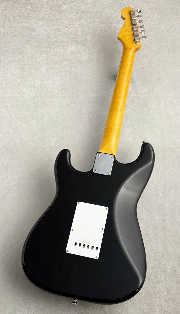 ギター VanZandt STV-R2 Vanzandt エレキギターSTV-R2 BLack中古()売却済みです