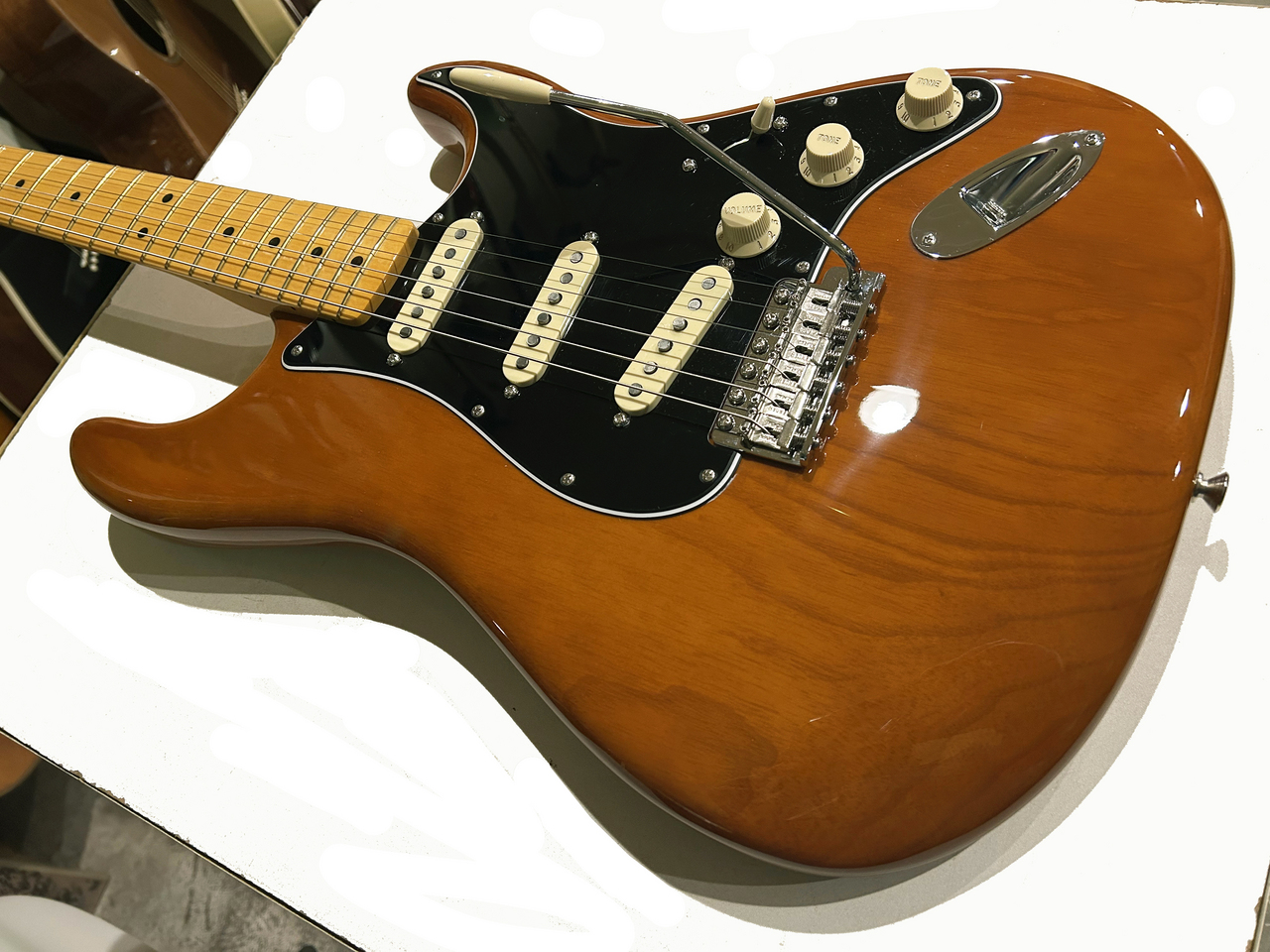 Fender Fender USA American Vintage II 1973 Stratocaster Mocha 光栄